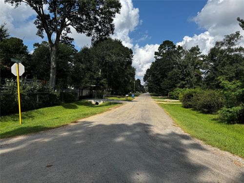 17625 Spanish Oak, Conroe, TX, 77306-6253 | Card Image