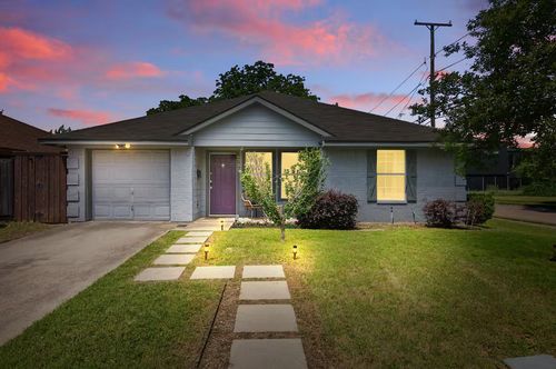 6735 Webster St, Dallas, TX, 75209-4528 | Card Image