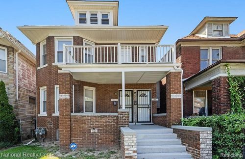 1045 Casgrain St, Detroit, MI, 48209-2205 | Card Image