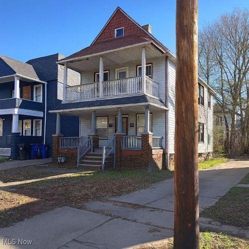 677 E 92nd St, Cleveland, OH, 44108-1236 | Card Image