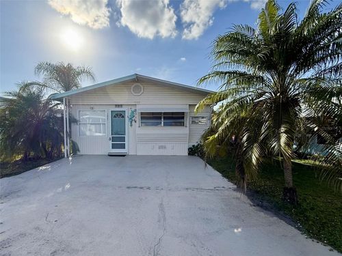 7041 Fairview Village Cir, WINTER HAVEN, FL, 33881-8243 | Card Image