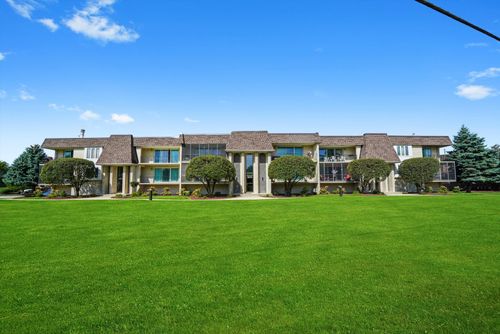apt-1s-15713 Brassie Ct, Orland Park, IL, 60462-5804 | Card Image