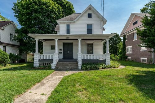 2007 E State St, Rockford, IL, 61104 | Card Image