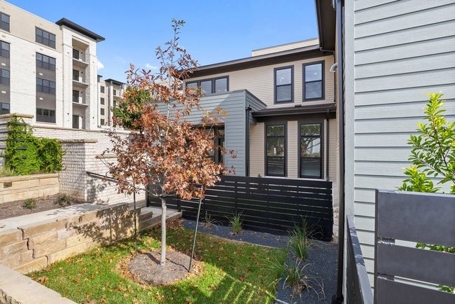 4214 Endurance Way, Condo with 4 bedrooms, 5 bathrooms and 2 parking in Austin TX | Image 27