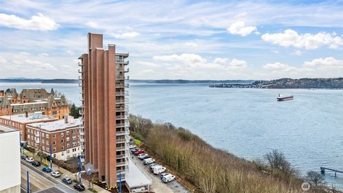 apt-2-1 N Stadium Way, Tacoma, WA, 98403-3153 | Card Image