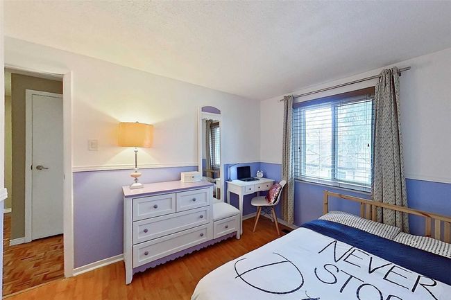 101 - 81 Hansen Rd N, Condo with 3 bedrooms, 1 bathrooms and 1 parking in Brampton ON | Image 11