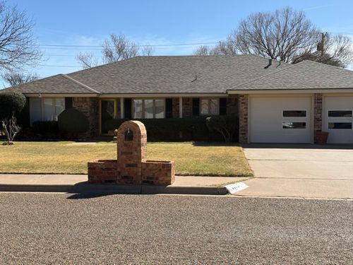 1718 E Broadway St, Brownfield, TX, 79316-4802 | Card Image