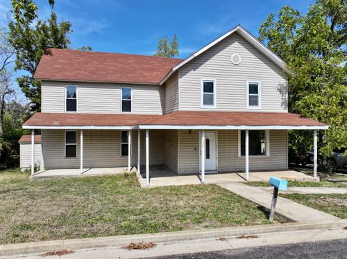 600 W 4th St, Salem, MO, 65560-1217 | Card Image