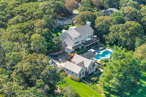 29 Llewellyn Way, Edgartown, MA, 02539 | Card Image