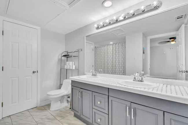 APT-209 - 2612 San Pedro St, Condo with 3 bedrooms, 2 bathrooms and 2 parking in Austin TX | Image 5