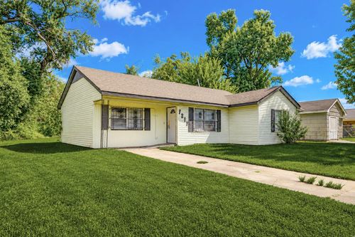 7217 Parker Rd, Houston, TX, 77016-3426 | Card Image