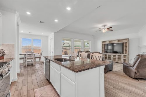505 Ozark Ct, League City, TX, 77573-7519 | Card Image