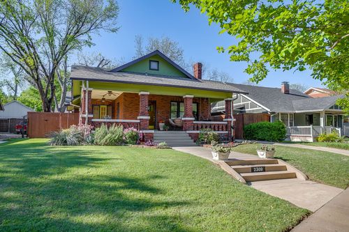 2309 Mistletoe Ave, Fort Worth, TX, 76110-1148 | Card Image