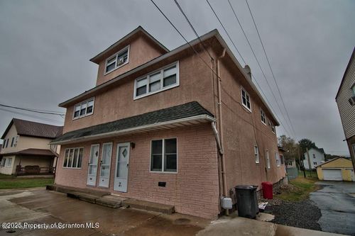 530 S Main St, Old Forge, PA, 18518-1571 | Card Image