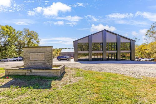 3071 Sportsman Club Rd, Johnstown, OH, 43031-9444 | Card Image