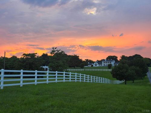 1350 Country Estates Dr, Lowry, VA, 24570-2510 | Card Image