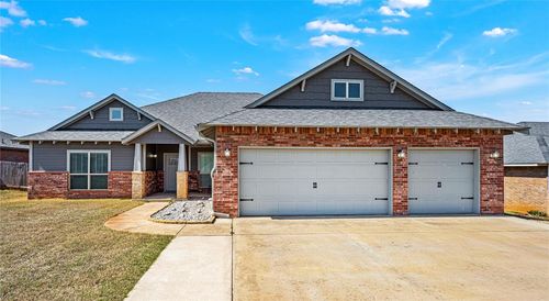207 Lyla Glen Dr, Washington, OK, 73093-4813 | Card Image