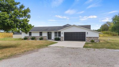 6140 N 550 E, House other with 3 bedrooms, 2 bathrooms and null parking in Churubusco IN | Image 1