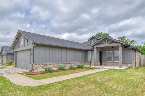 20111 Park Ln, Harrah, OK, 73045-9766 | Card Image