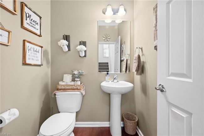 8201 Ruddock Pl, House other with 4 bedrooms, 3 bathrooms and null parking in Hayes VA | Image 6