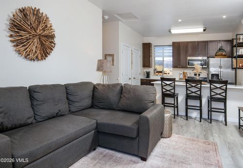 e-202-1100 Buckhorn Valley Blvd, Gypsum, CO, 81637-5375 | Card Image