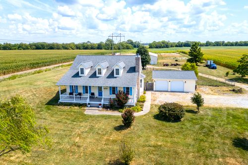 7882 State Route 4, Worden, IL, 62097-2042 | Card Image