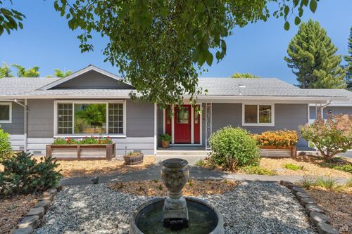 247 Greenwood Ter, Sebastopol, CA, 95472-5118 | Card Image