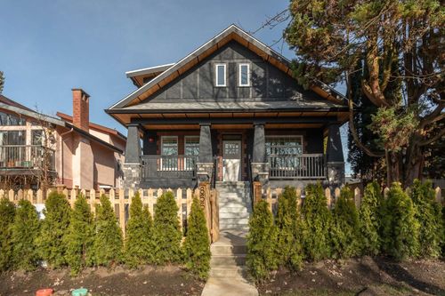 855 E 19th Avenue, Vancouver, BC, V5V1K6 | Card Image