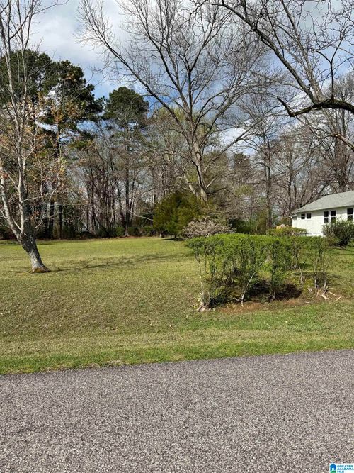 none-626 Kennedy Road, Gardendale, AL, 35071 | Card Image