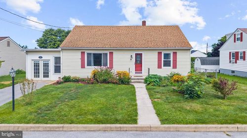 48 Fairground Ave, TANEYTOWN, MD, 21787-2329 | Card Image