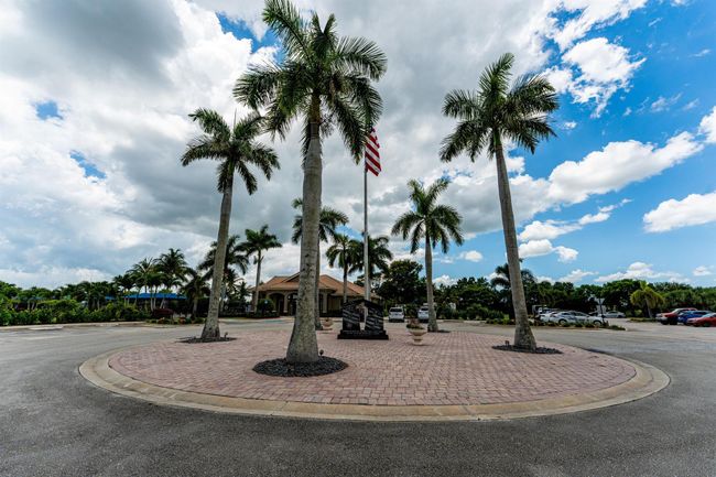 2177 Sw Cape Cod Dr, Condo with 3 bedrooms, 3 bathrooms and null parking in Port St. Lucie FL | Image 19