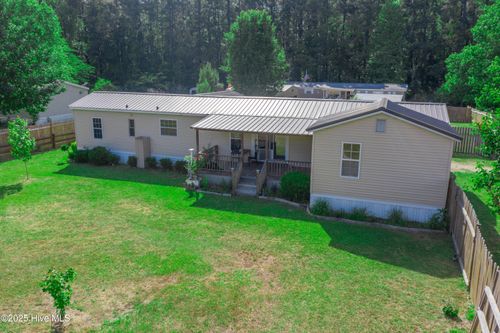 190 Hudson Dr, Whiteville, NC, 28472-6377 | Card Image