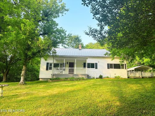5936 Thorn Grove Pike, Knoxville, TN, 37914-9520 | Card Image
