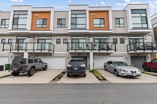 409-46150 Thomas Rd, Chilliwack, BC, V2R6B3 | Card Image