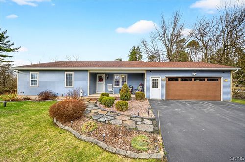8245 Kirkville Rd, Kirkville, NY, 13082-9702 | Card Image