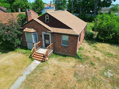 19336 Centralia, Redford, MI, 48240-1409 | Card Image