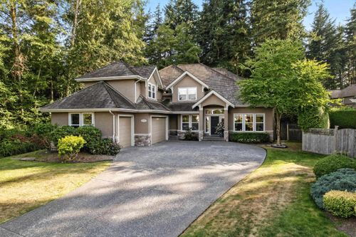 2245 133 St, Surrey, BC, V4A9T7 | Card Image