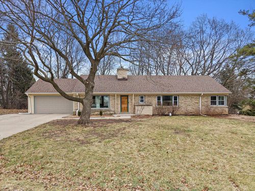1170 Forest Lane, Brookfield, WI, 53005 | Card Image