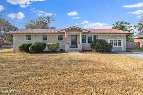 106 Green Meadows Dr, Wilmington, NC, 28405-3727 | Card Image