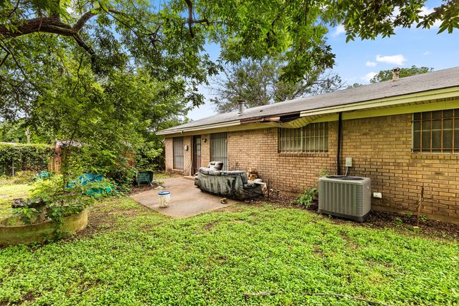 401 Carver St, House other with 3 bedrooms, 2 bathrooms and null parking in Waco TX | Image 22