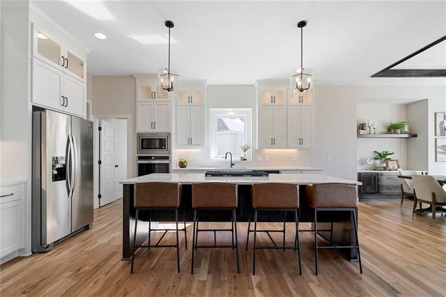 9069 Shady Bend Rd, House other with 5 bedrooms, 3 bathrooms and null parking in Lenexa KS | Image 11