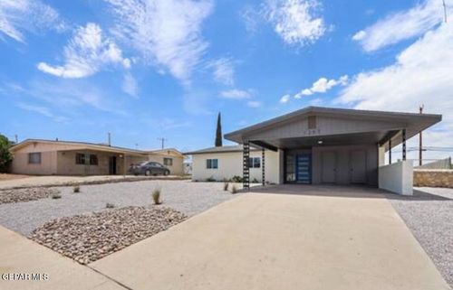 1207 Bois D Arc Dr, El Paso, TX, 79925-7706 | Card Image