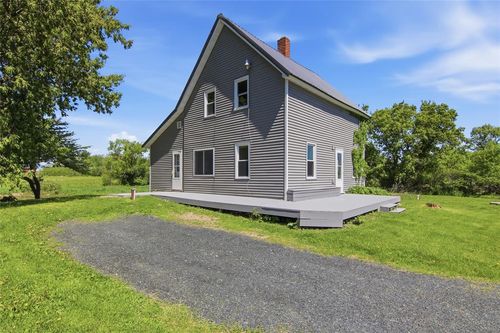 802 Janicki Rd, Stanley, WI, 54768-1086 | Card Image
