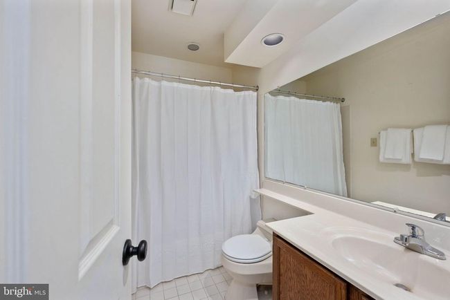 12329 Manchester Way, Townhouse with 3 bedrooms, 4 bathrooms and null parking in WOODBRIDGE VA | Image 22