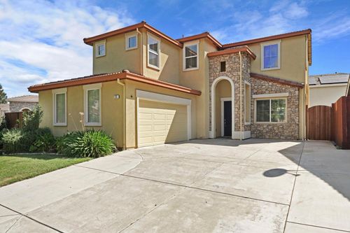575 Ranger Street, Oakdale, CA, 95361 | Card Image