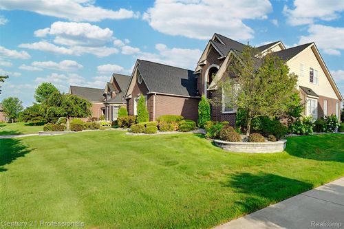 50553 Billenca Dr, Novi, MI, 48374-2535 | Card Image