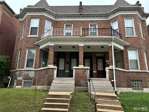 3646 Shenandoah Ave, Saint Louis, MO, 63110-4012 | Card Image