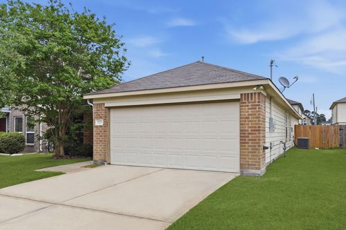 16763 N Blue Jay Drive N, Conroe, TX, 77385 | Card Image