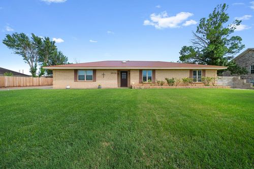 2508 E 22nd St, Big Spring, TX, 79720-6173 | Card Image