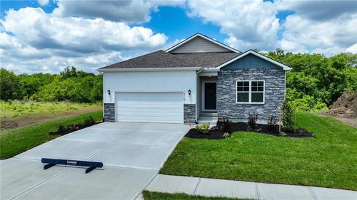 21808 Lucca Ln, Peculiar, MO, 64078 | Card Image
